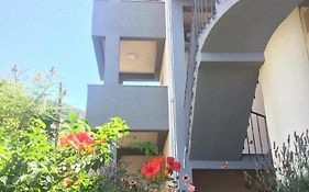 Apartments Djulija