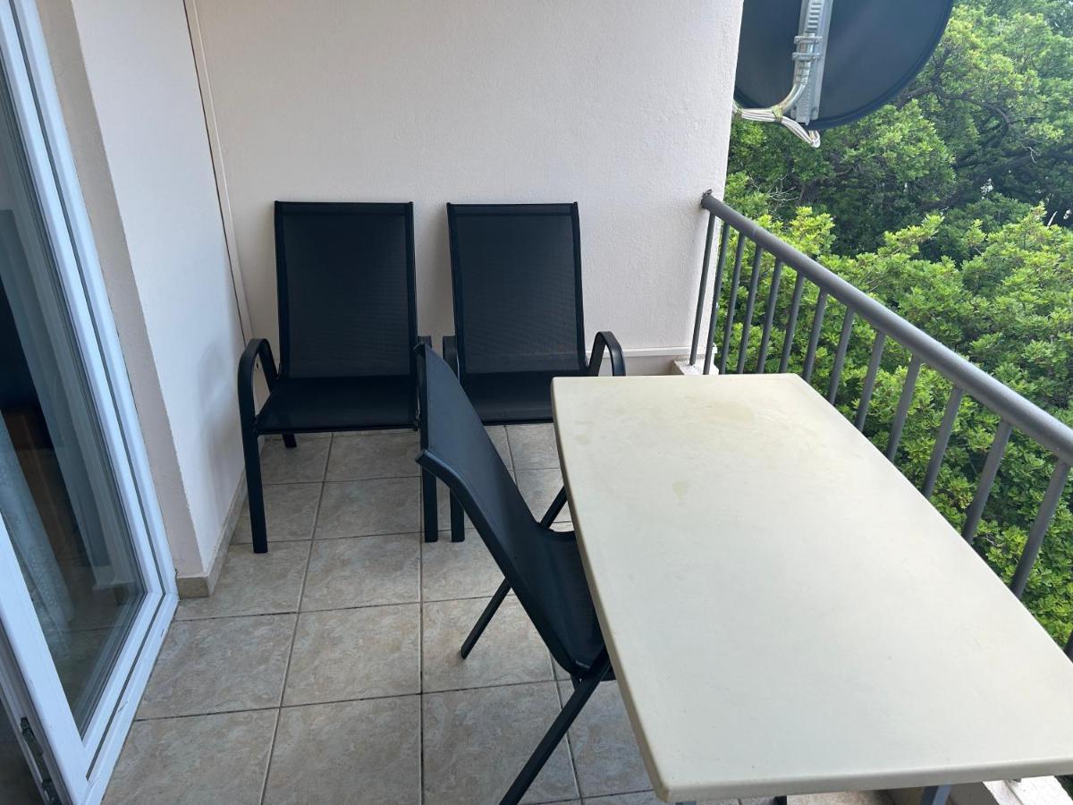 Apartments Djulija Сутоморе Экстерьер фото