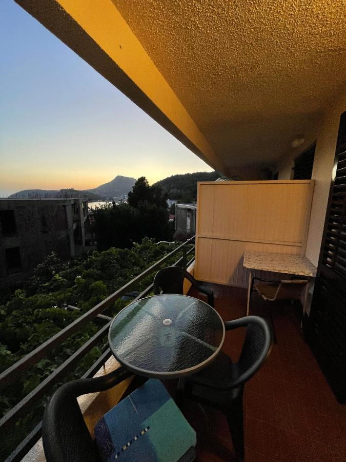Apartments Djulija Сутоморе Экстерьер фото